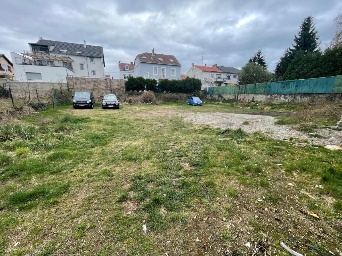 Superbe appartement rénové au centre de Forbach Exterior foto