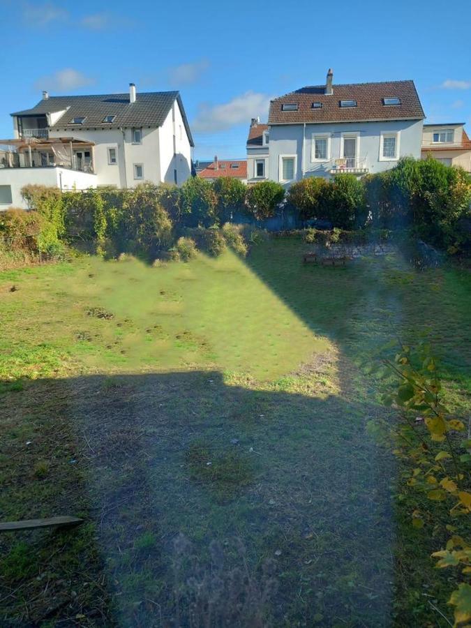 Superbe appartement rénové au centre de Forbach Exterior foto